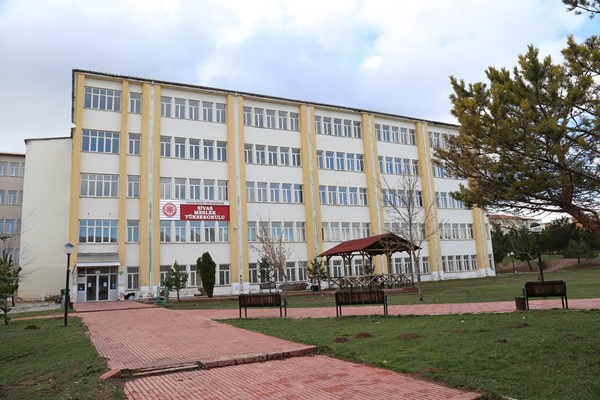 Sivas Meslek Yüksek Okulu